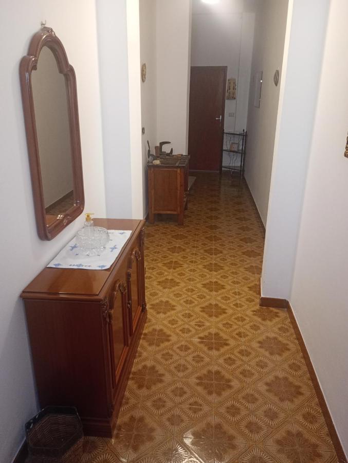 הוילה Casafigus La Terrazza Narbolia מראה חיצוני תמונה